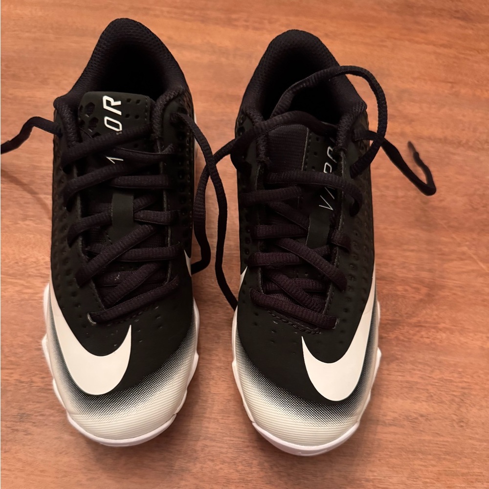NEW Nike Vapor Ultrafly 2 Keystone Baseball Cleats Youth Size 1